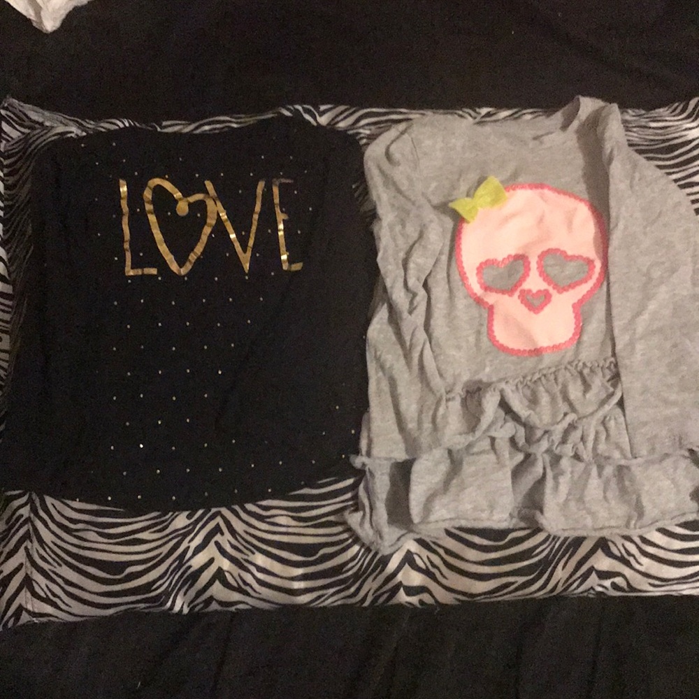 CIRCO 2 SHIRT LOT SIZE 4T